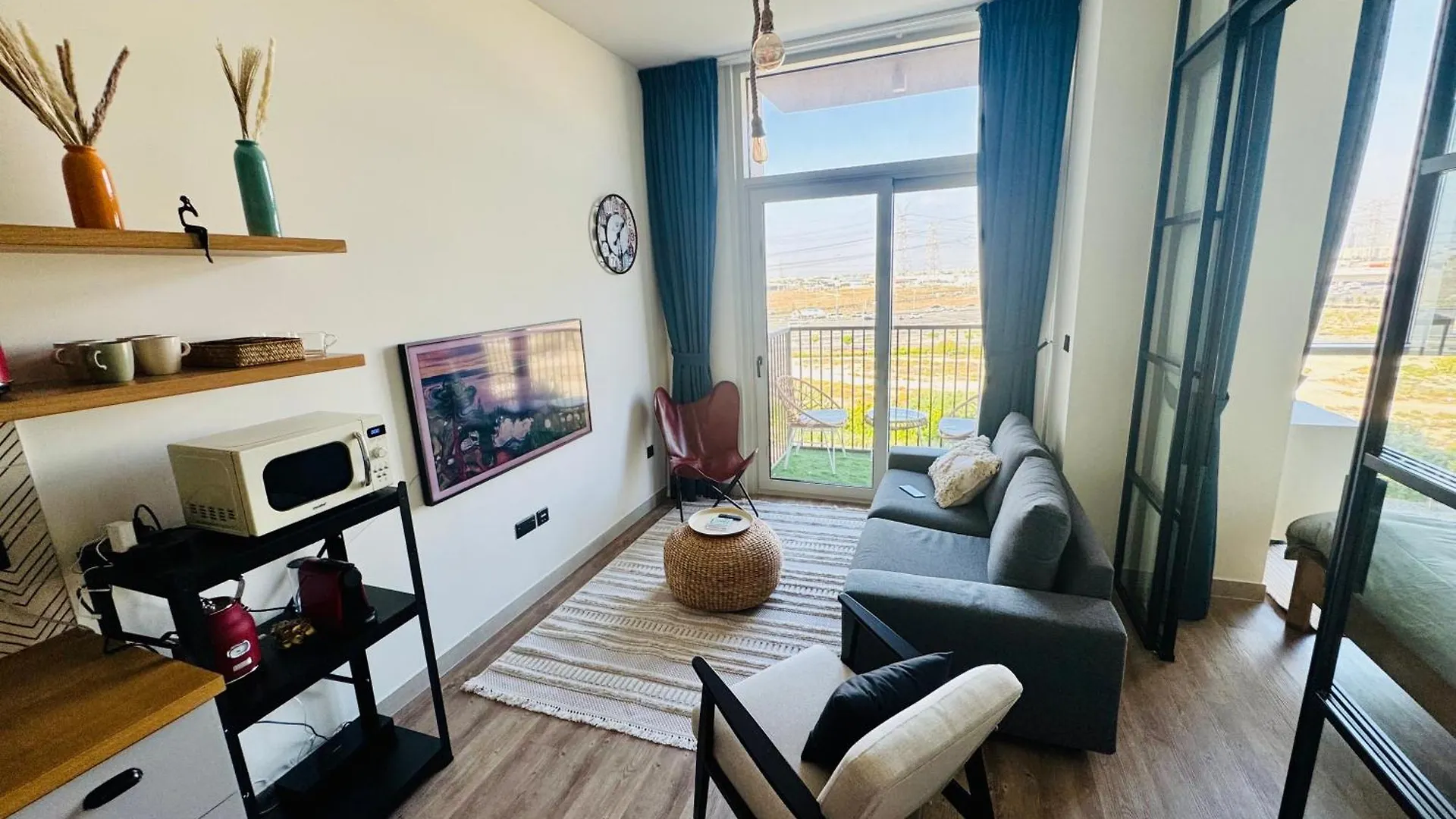 Sunny 1 Bedroom Apartment In Dubai Hills Estate